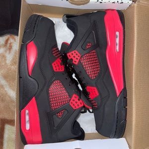 Jordan 4 Red Thunder